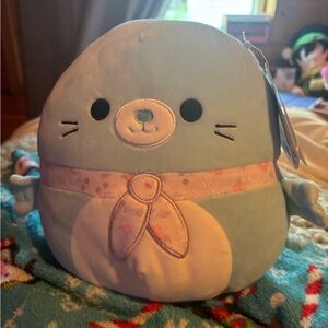 Dorgee 8” Box Lunch Squishmallow NWT